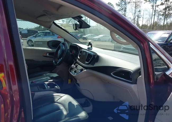 2C4RC1BG7JR133070: 44571722