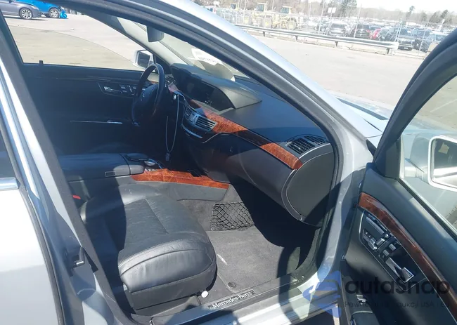 WDDNG9EB0DA528871: 44571789