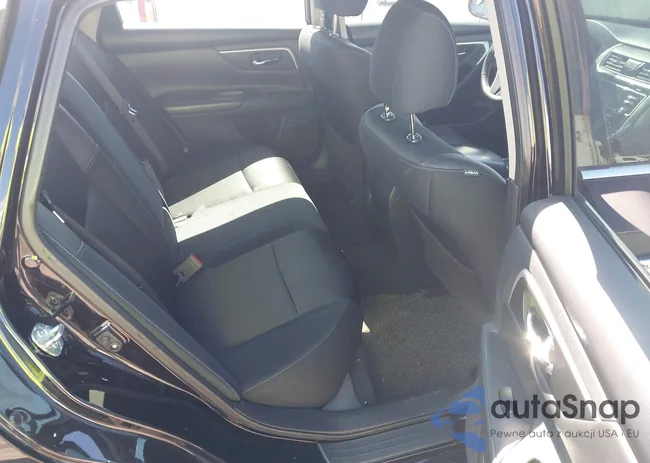 1N4AL3AP5JC102568: 44571813