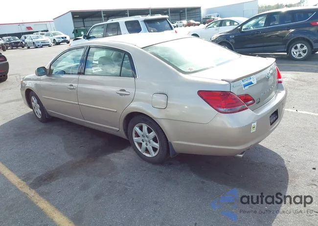 4T1BK36B78U312331: 44571841