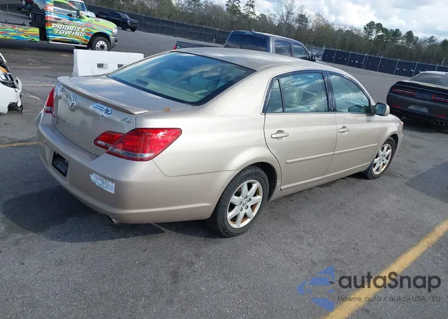 4T1BK36B78U312331: 44571841