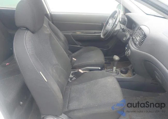 KMHCM36C38U073691: 44571866