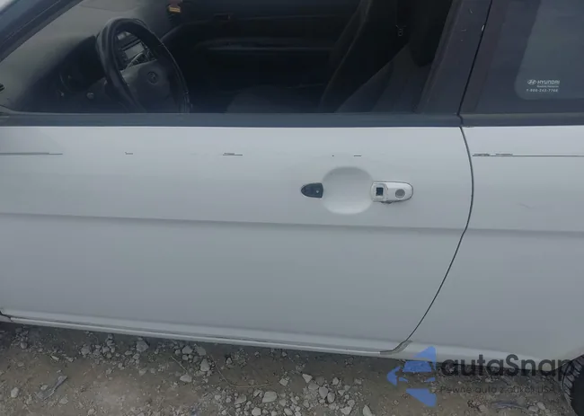 KMHCM36C38U073691: 44571866