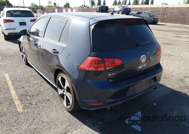 3VW4T7AU1FM092659: 44572047