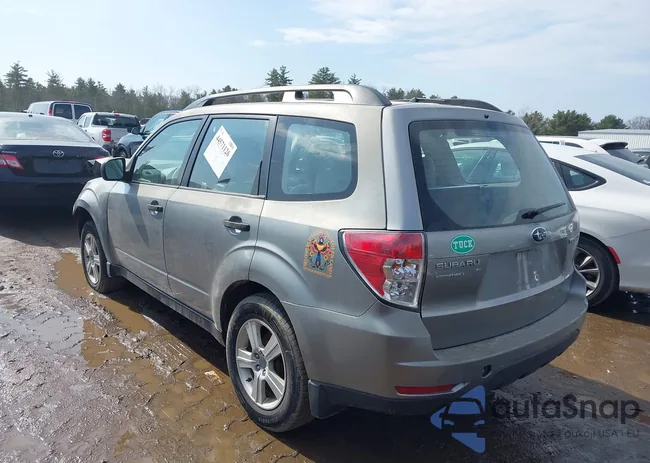 JF2SHABC2BH769975: 44571126