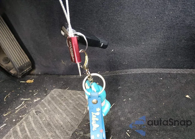 WDBRF64J13F332900: 44571292