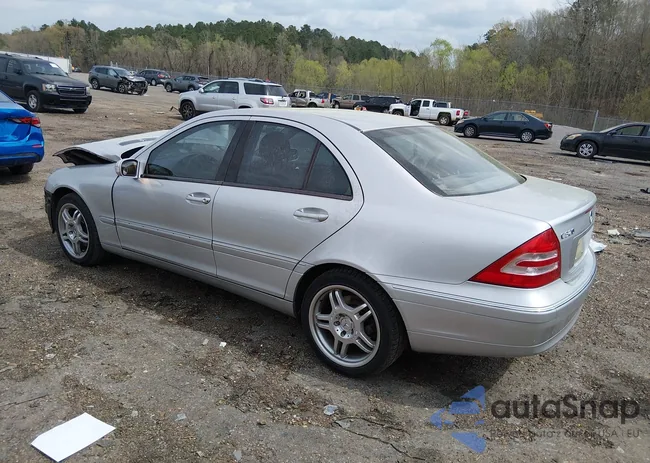 WDBRF64J13F332900: 44571292