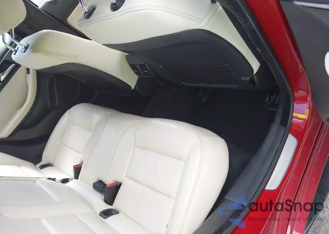 SJKCH5CP8HA015831: 44571377