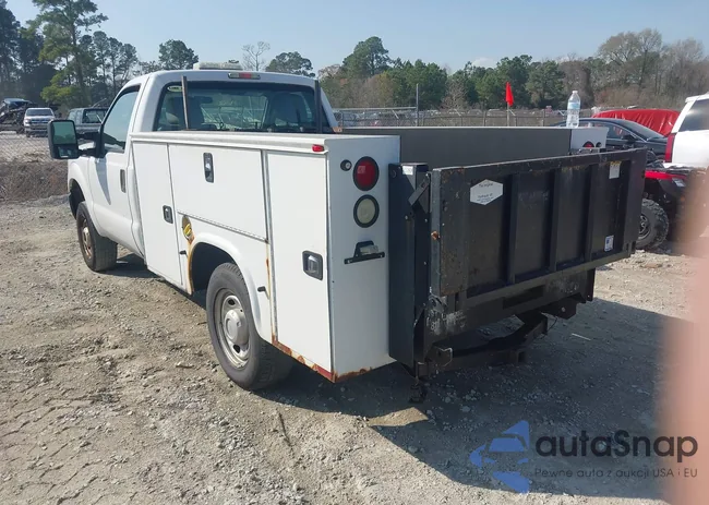 1FDBF2B6XFED10121: 44572555