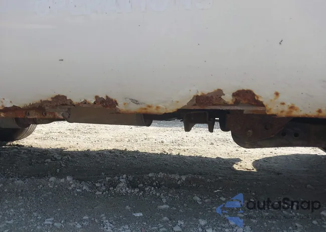 1FDBF2B6XFED10121: 44572555