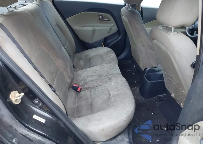 KNADM4A38F6468132: 44572599