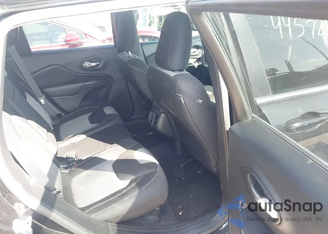 1C4PJLAB7FW731401: 44572663