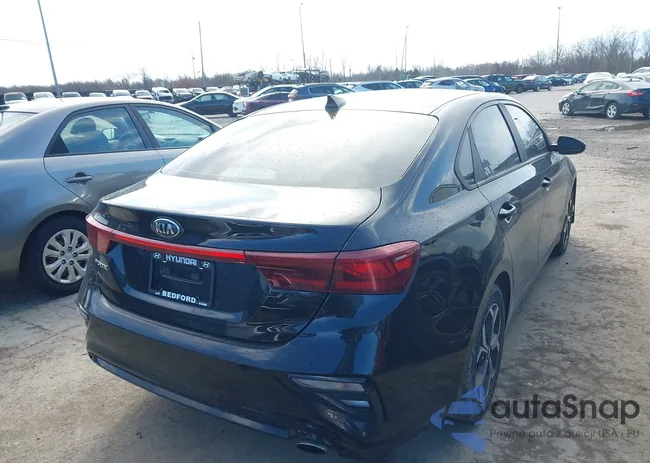 3KPF24AD7KE117856: 44572724