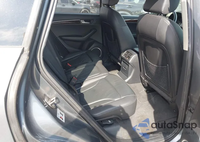 WA1LFAFPXCA013854: 44572843