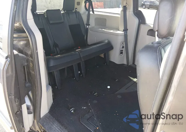 2C4RDGCG4GR185098: 44572847