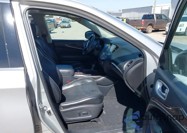 5N1AL0MM8EC505505: 44573034