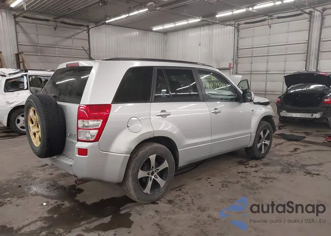 JS3TD947874200481: 44573038