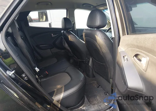 KM8JUCAG0EU797111: 44573051