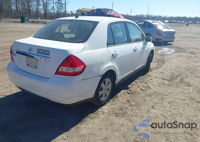 3N1BC11E69L446088: 44573053