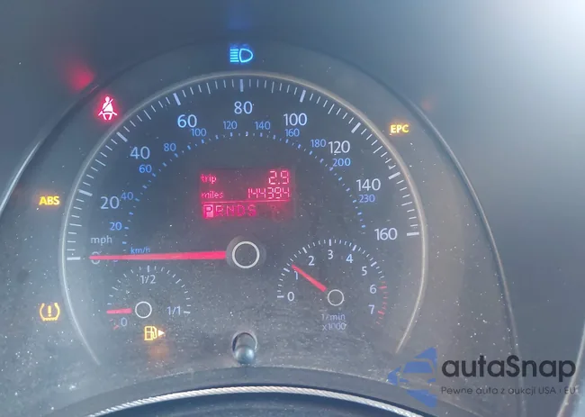 3VWRW3AL0AM008949: 44573082