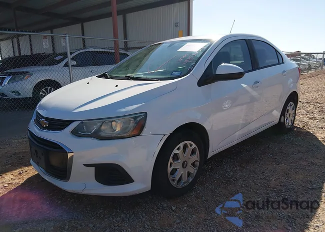 1G1JB5SH6H4139433: 44572314