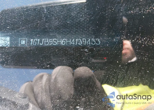 1G1JB5SH6H4139433: 44572314