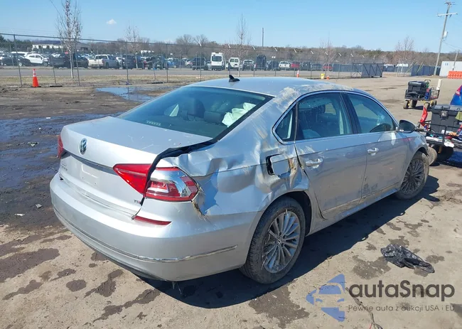 1VWBT7A36GC011561: 44572344