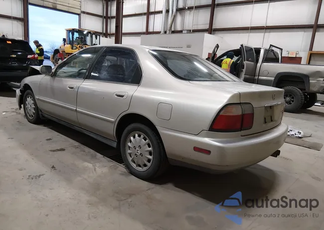 1HGCD5668VA023717: 44572366