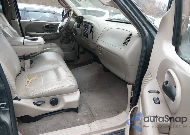 1FTRW08L21KB20196: 44573576