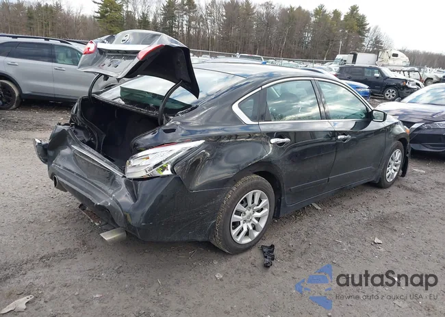 1N4AL3APXHN331519: 44573721