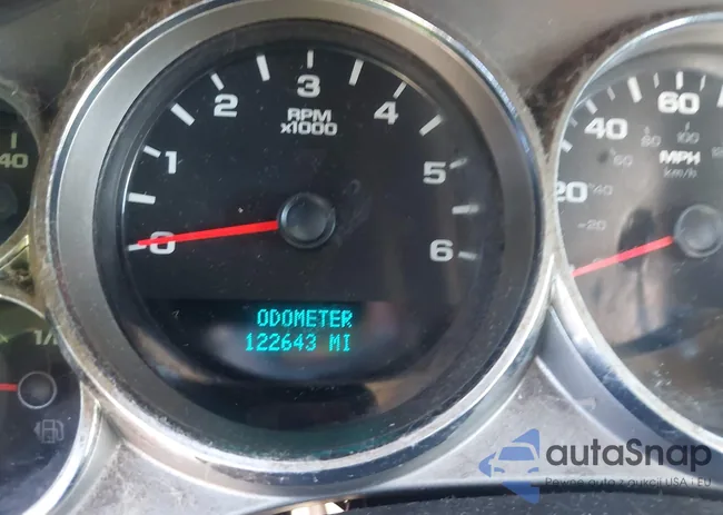 2GCEK290491121176: 44573724