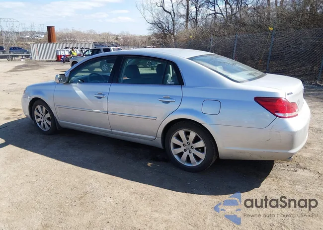 4T1BK36B77U211546: 44573742