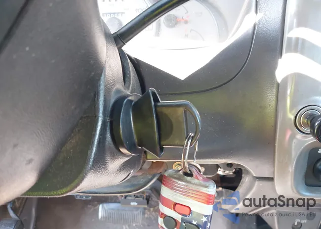 1FTYR44V23PA51128: 44573777