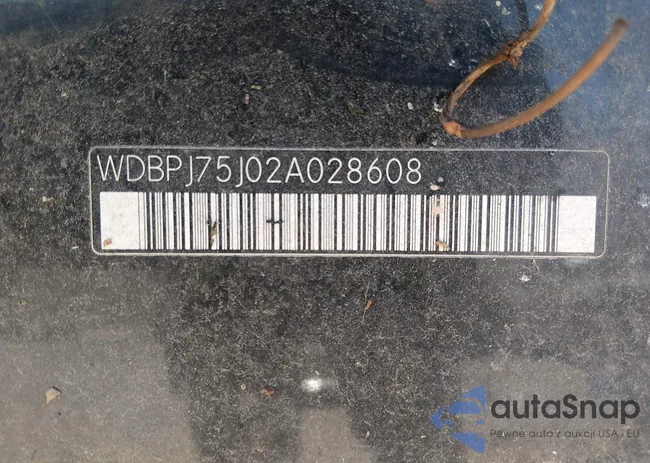 WDBPJ75J02A028608: 44573784