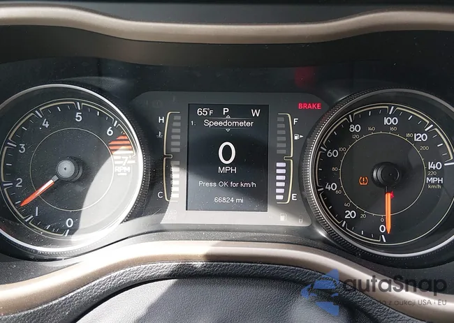 1C4PJMCB4JD540879: 44573802