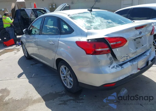 1FADP3F26JL274977: 44573967