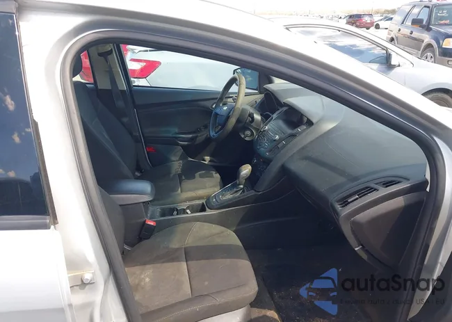 1FADP3F26JL274977: 44573967