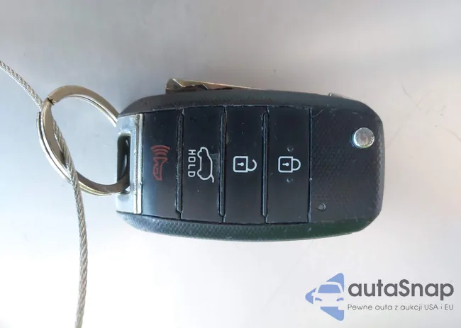 KNDMB5C15F6030887: 44574018