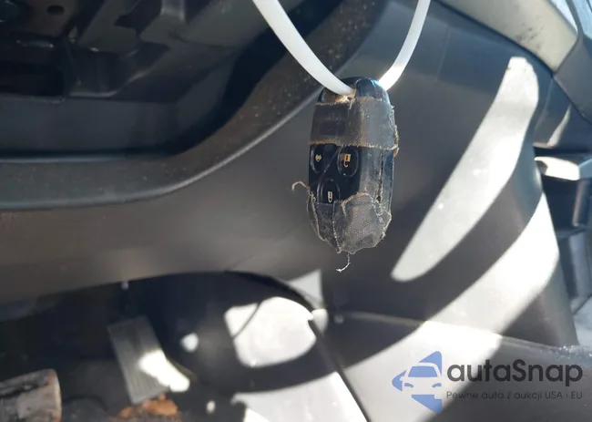 1HGCP2F63BA130322: 44574028