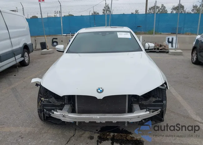 WBAJA9C51KB398594: 44574081