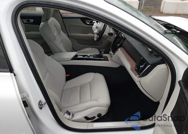 7JRA22TK3LG038486: 44574085