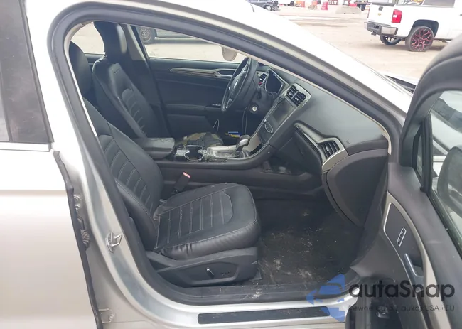 3FA6P0HD6ER169188: 44574094