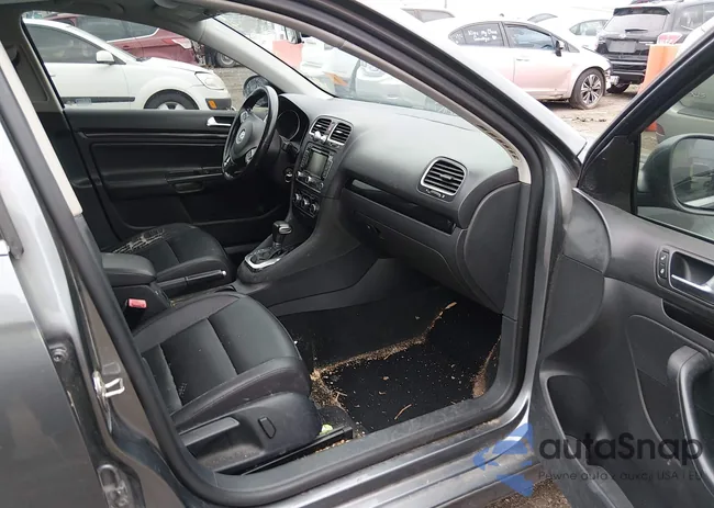 3VWPL7AJXBM635584: 44573129