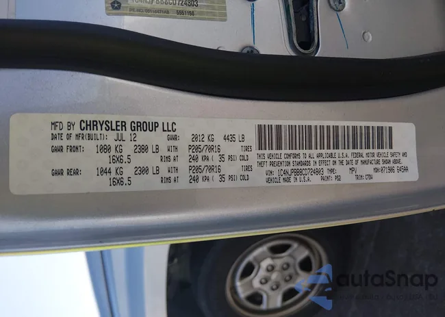 1C4NJPBB8CD724803: 44573158