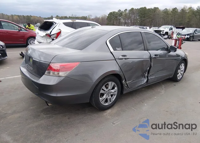 1HGCP2F89AA151160: 44573175