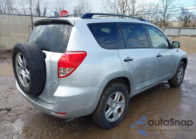 JTMBD33V686084906: 44573222