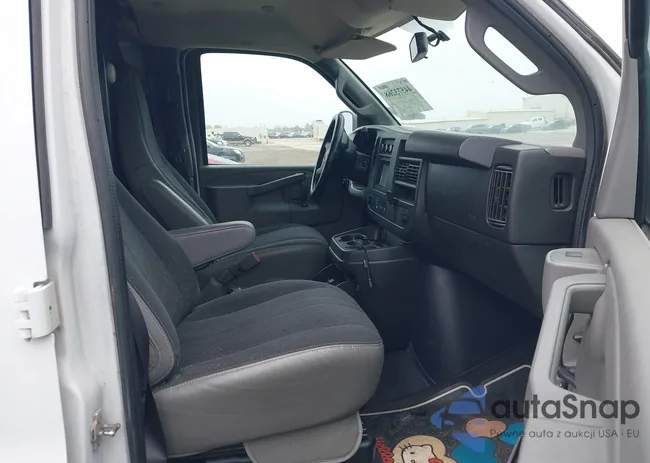 1GTW7AFG4K1316336: 44573268