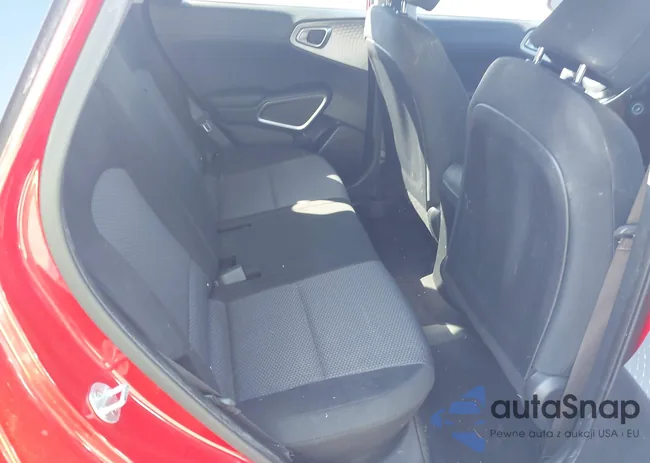 KNDJ23AU9L7060873: 44573336