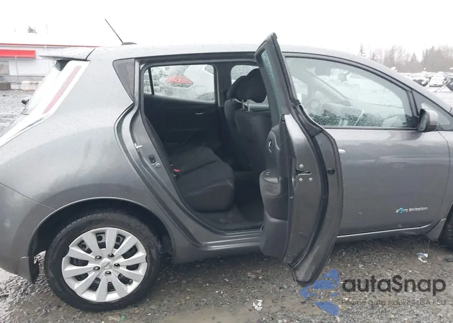 1N4BZ0CP9HC308503: 44573356