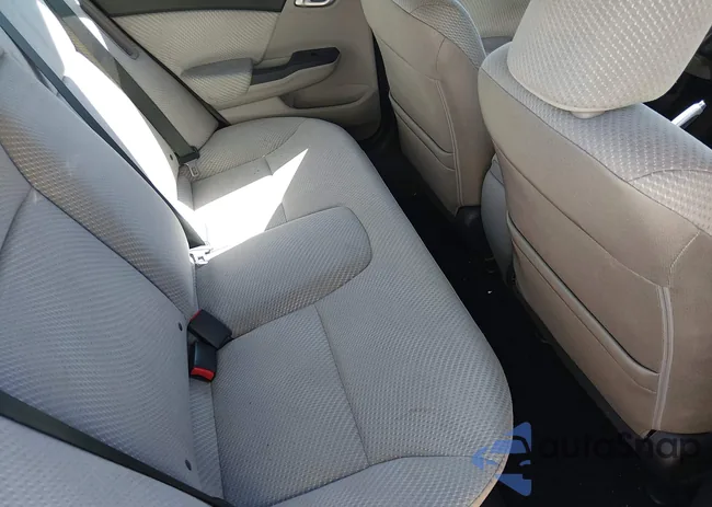 19XFB4F23EE002005: 44573378